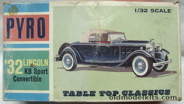 Pyro 1/32 1932 Lincoln KB Sport Convertible, C342-125 plastic model kit